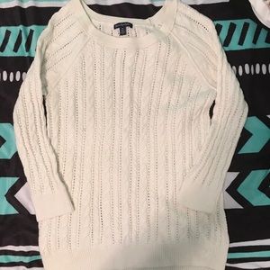 American Eagle 3/4 Length Sweater (Small)